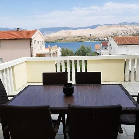Apartmani Presecki Pag Town Exterior photo