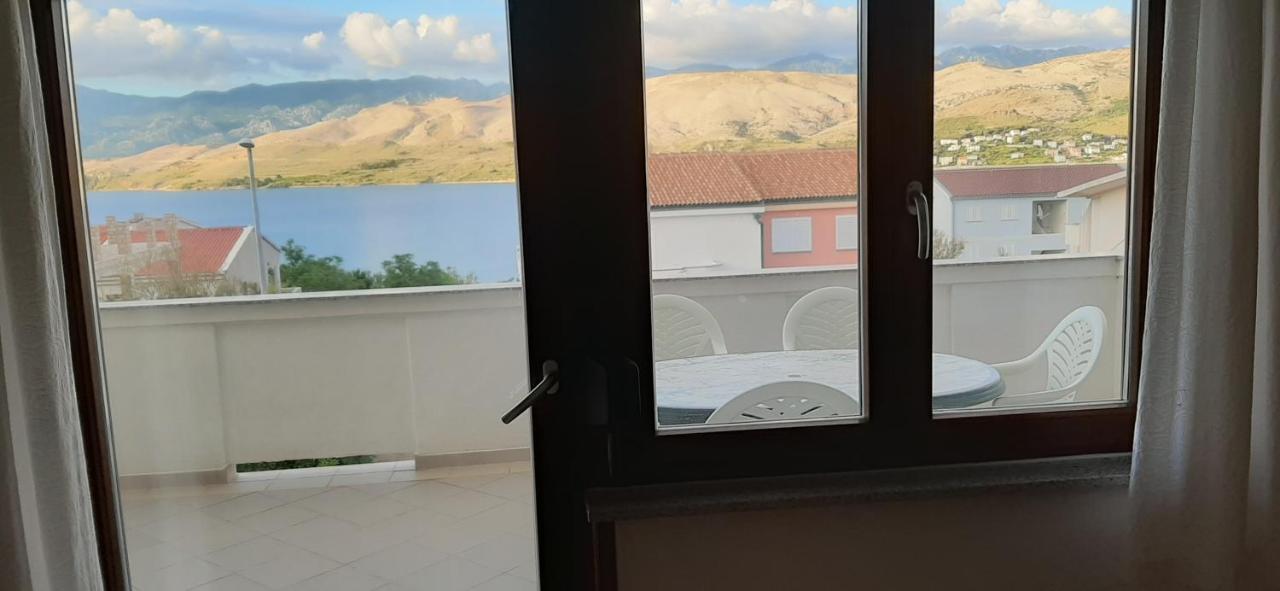 Apartmani Presecki Pag Town Exterior photo